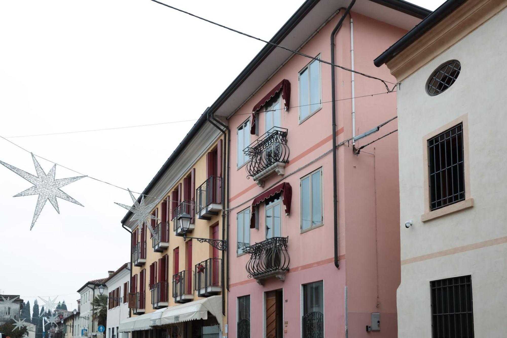 Ponte Vecchio, Elegante Appartamento A Due Passi Dal Centro Bassano del Grappa Dış mekan fotoğraf