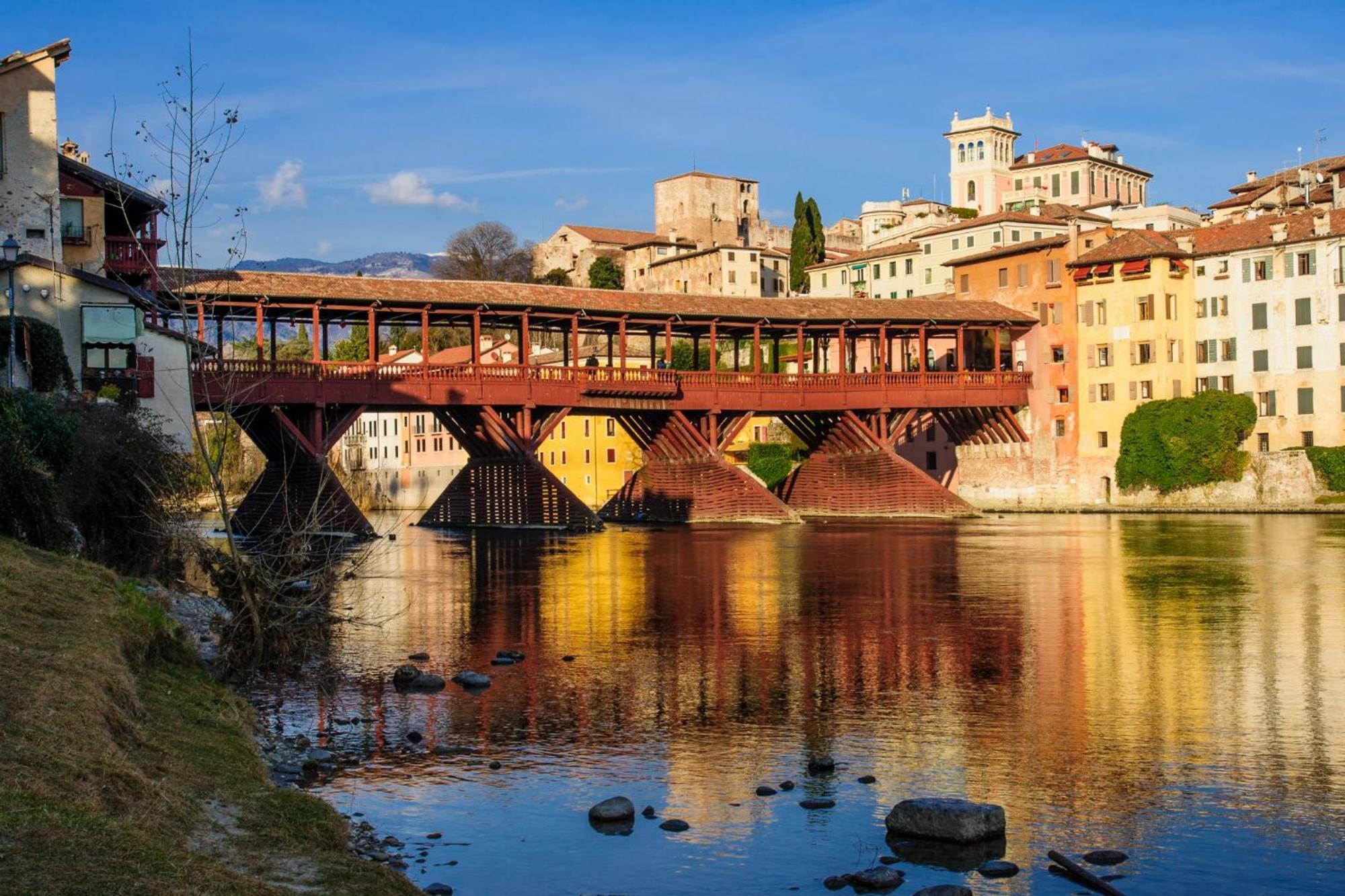 Ponte Vecchio, Elegante Appartamento A Due Passi Dal Centro Bassano del Grappa Dış mekan fotoğraf